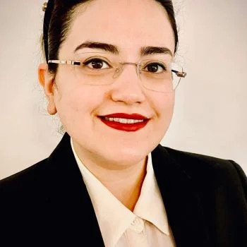 Dr. Haniyeh Moaven